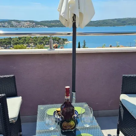 Ferdi Τρογκίρ