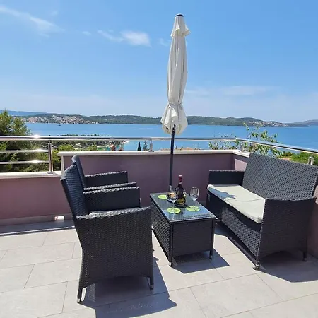 Ferdi Trogir