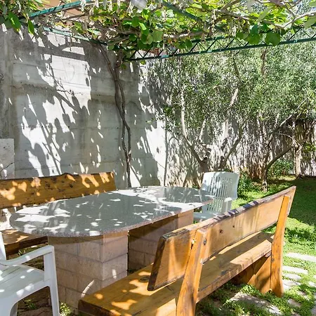 Apartament Ferdi *