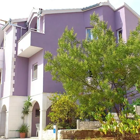 Apartmani Ferdi Trogir