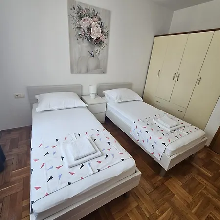 Ferdi Apartamento Trogir