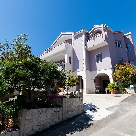 Apartamento Ferdi Trogir