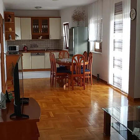 Ferdi Apartman *