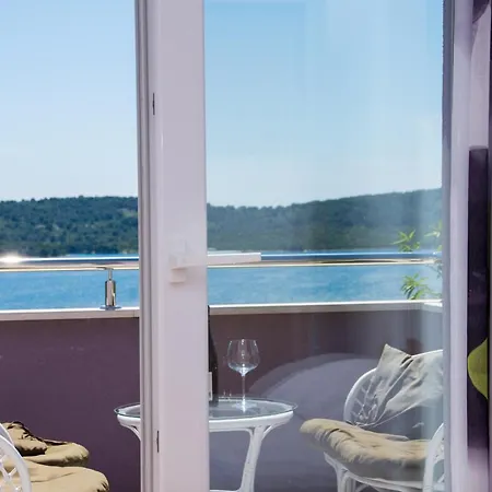 Ferdi Apartment